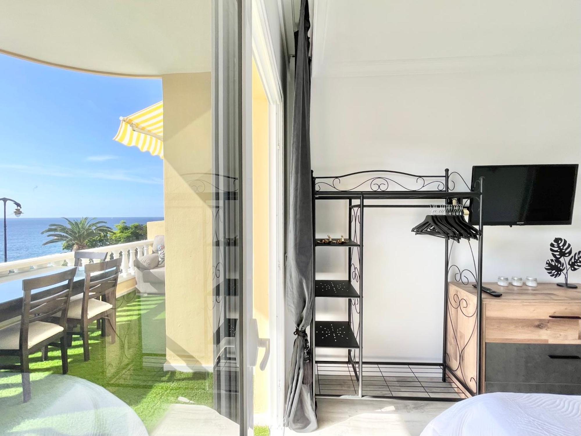 Paulmarie Apartment Gigantes Ocean Lounge Puerto de Santiago  Dış mekan fotoğraf